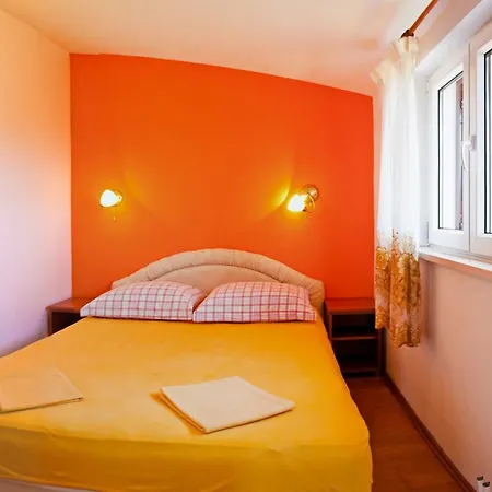Apartment Annika *