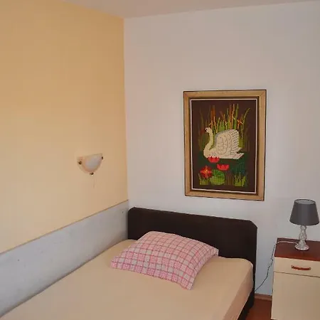 Apartament Annika *