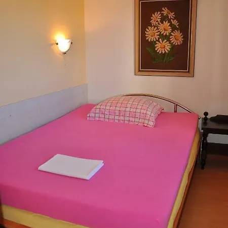 Apartament Annika *