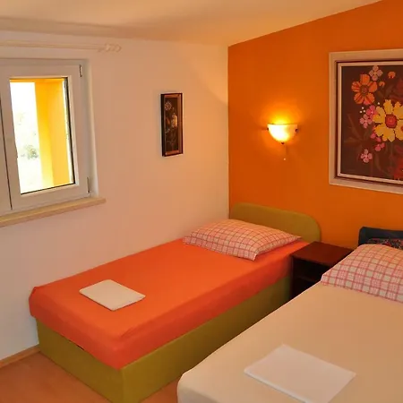 Annika Apartament Slatine